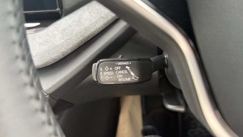 Skoda Octavia 1.5 TSI 150 e-TEC SE L 5dr DSG Petrol Hatchback